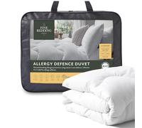 The Fine Bedding Company - Edredón Allergy Defence Super King de 13,5 TOG, máxima protección antialérgica, caspa de Gato/Perro, Polen, ácaros del Polvo. Tecnología HeiQ Allergen, Smartfil® ecológica