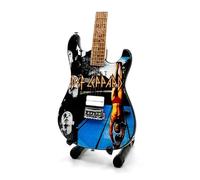 The Mini Axe High 'n' Dry - Réplica de guitarra miniatura de madera con licencia oficial coleccionable con soporte, pieza de exhibición inspirada en el rock para fanáticos de la música y