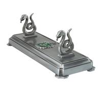 The Noble Collection Slytherin Wand Stand (Importación USA)
