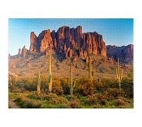 The Superstition Mountains and Sonoran Desert Landscape at Sunset in Lost Dutchman State Park, Arizona. - Rompecabezas premium de 1000 piezas para adultos.