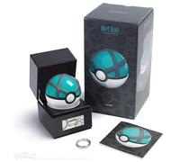 The Wand Company Réplica Original de Poké Ball auténtica, Realista, electrónica, fundición a presión con características de luz de Vitrina, con Licencia Oficial de Pokémon (Poké Ball) (Bola de Red)