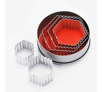 Thermohauser 8300031851 - Juego de cortadores de galletas (acero inoxidable, hexagonal, borde ondulado, 5 piezas, diámetro 3,9-8,8 cm, empaquetado en caja de almacenamiento de hojalata.