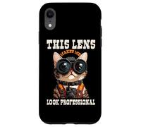 THIS LENS MAKES ME LOOK PROFESSIONAL Carcasa para iPhone XR