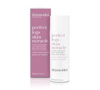 This Works Perfect Legs Skin Miracle, 150 ml, suero teñido enriquecido con multivitaminas para un brillo natural para todos los tonos de piel, con vitamina C, caramelo y árnica para combatir el tono