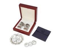 TINGKU Juego de monedas de uniforme de boda personalizado - Arras para boda católica accesorios de boda - Monedas Arrhae con cajas de madera (Silver)