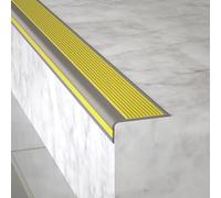 Tiras protectoras antideslizantes de PVC para peldaños de escalera, de goma, autoadhesivas, de grano de madera, para interiores y gris amarillo, 6 x 3 cm x 1,5 m