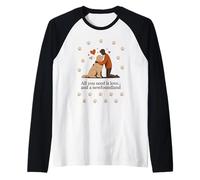 Todo lo Que Necesitas es Amor y Terranova - Hombre & Abrazo de Newfie Camiseta Manga Raglan