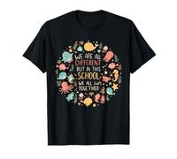 Todos Somos Diferentes, Pero en Esta Escuela nadamos Todos Juntos Camiseta