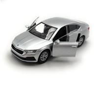 Toi-Toys Welly Modelo de Coche Skoda Octavia IV, Coche en Miniatura, Escala 1:39 / Longitud 12cm, Color Plata