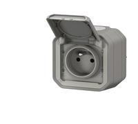 Toma de corriente 2P+T LEGRAND impermeable Plexo gris 16A 250V ~ IP55 IK08 viene completo para fijación saliente