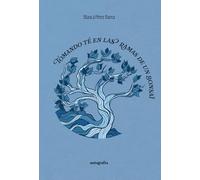 Tomando té en las ramas de un bonsai