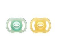 Tommee Tippee Chupete Ultra-light StayPut Night Glow, 0-6m, paquete de 2, tacto suave, flujo de aire adicional