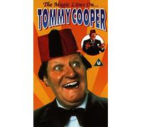 Tommy Cooper - Tommy Cooper-Magic Lives on [Reino Unido] [VHS]