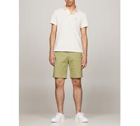Tommy Hilfiger Bermuda de hombre Brooklyn regular fit tipo chino. Amarillo 34