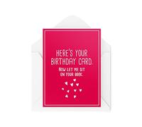 Tongue in Peach Tarjetas de cumpleaños groseras, Cheeky Card, Here's Your Card Now Let Me Sit On Your, Profanity Traviesa Esposa Marido Novio para Él, CBH512