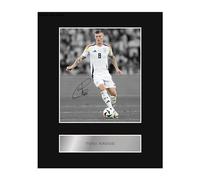 Toni Kroos G - Foto firmada y enmarcada con autógrafo #11 de 25,4 x 20,3 cm
