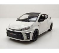 Maisto Toyota GR Yaris (2021): Modelo de Coche a Escala 1:24, Puertas móviles, Blanco (532909)