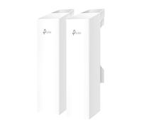 TP-Link Omada - Puente inalámbrico punto a punto para exteriores | 5 GHz | 300 Mbps | PTP y PtMP | 5 km, 3 millas | 3 puertos de 10/100 m | Alimentado por PoE o CC | IP65 resistente a la intemperie |