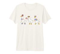 Trendy Apparel 4th of July Geese with American Flag Items Camiseta Premium