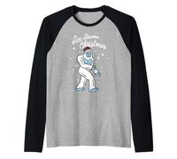 Trendy Apparel Christmas Six Seven Christmas Yeti Santa Hat Camiseta Manga Raglan