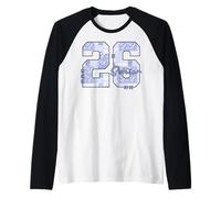 Trendy Apparel Graduation 26 Senior Stitch & Patch Font Text Camiseta Manga Raglan