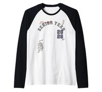 Trendy Apparel Graduation I Survived Senior Year 2026 Camiseta Manga Raglan