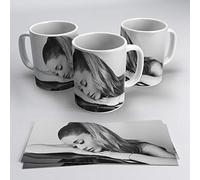 Tritó Design Taza de Cerámica de Ariadna una cantante que es una famosa muy grande. (Tumbada)