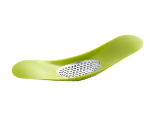 Triturador de ajo verde joseph joseph rocker: diseño ergonómico y ef