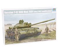 Trumpeter 001553 - Maqueta de de plástico, 1/35 T de 62 BD Modelo 1984