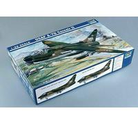 Trumpeter 02245-1 :3 2 USAF A-7D Corsair II - Nuevo