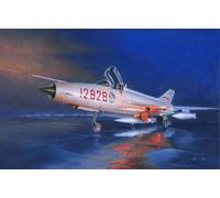 Trumpeter 02861 - 1:48 J-7G - Nuevo