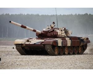 Trumpeter 09555 - 1:35 Tanque T-72B1 Ruso (Con Amor Reactivo Kontakt-1) - Nuevo