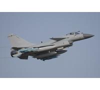 Trumpeter 1/48 Chinese Air Force J-10C Fighter Airplane Vigora (Importación USA)