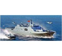 Trumpeter TRU06726 1/700 PLA Type 071 Plastic Model kit, Multi (Importación USA)