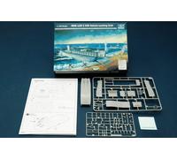Trumpeter World War 2 LCM 3 USN Vehicle Landing Craft Kit (Importación USA)