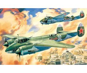 Tu-2s, WWII Soviet Bomber 1:72 Plástico Modelo Kit Icm