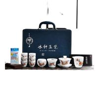 TUKRPQMRI El personal de la empresa de servicios de transporte de mercancías de China está realizando un seguimiento de los vehículos en el aeropuerto internacional de Shenzhen/1392