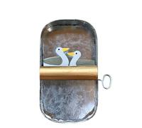 Tumintu Caja de sardinas, adorno colgante caprichoso, una pequeña pieza peculiar, adorno de pesca divertido, lata de sardinas, conservas de pescado, mariscos