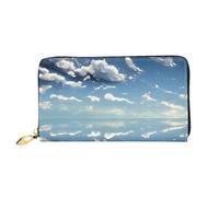 TYUMH Cartera larga de piel con diseño de cielo azul y nubes blancas con 12 ranuras para tarjetas y 3 bolsillos completos para dinero en efectivo, diseñada para mujeres de moda.