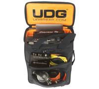 UDG Ultimate Producer - Mochila con Ruedas, Color Negro y Naranja | Sistema de viaje multifuncional; asa extensible con carrito; compartimento acolchado para portátil; nailon resistente al agua