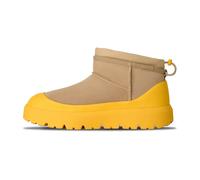 UGG- Classic Ultra Mini Weather Hybrid- Shoes- Hombre- Amarillo- 44 EU- Classic Ultra Mini Weather Hybrid