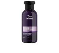 Wella Professionals Ultimate Color Blonde Onyx Shampoo Step 1