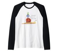 Un caracol y un extraterrestre. Diseños decorativos con humor. Camiseta Manga Raglan