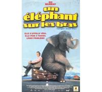 Un éléphant sur les bras [VHS]