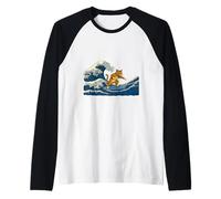 Un Gato surfeando Olas Estilo Tradicional japonés Arte Vintage Camiseta Manga Raglan