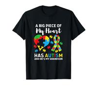 Un Gran Pedazo de mi corazón Tiene Autismo y él es mi Nieto Camiseta gráfica económica