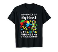 Un Gran Pedazo de mi corazón Tiene Autismo y Ella es Nieta Camiseta