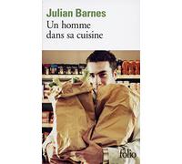 Un homme dans sa cuisine
