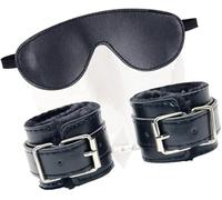 Un juego de correas y vendas para ojos de cuero para principiantes