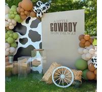 Un pequeo vaquero est en camino de una calcomana de baby shower para decoraciones de fiesta para el pas de baby shower de country western baby sh